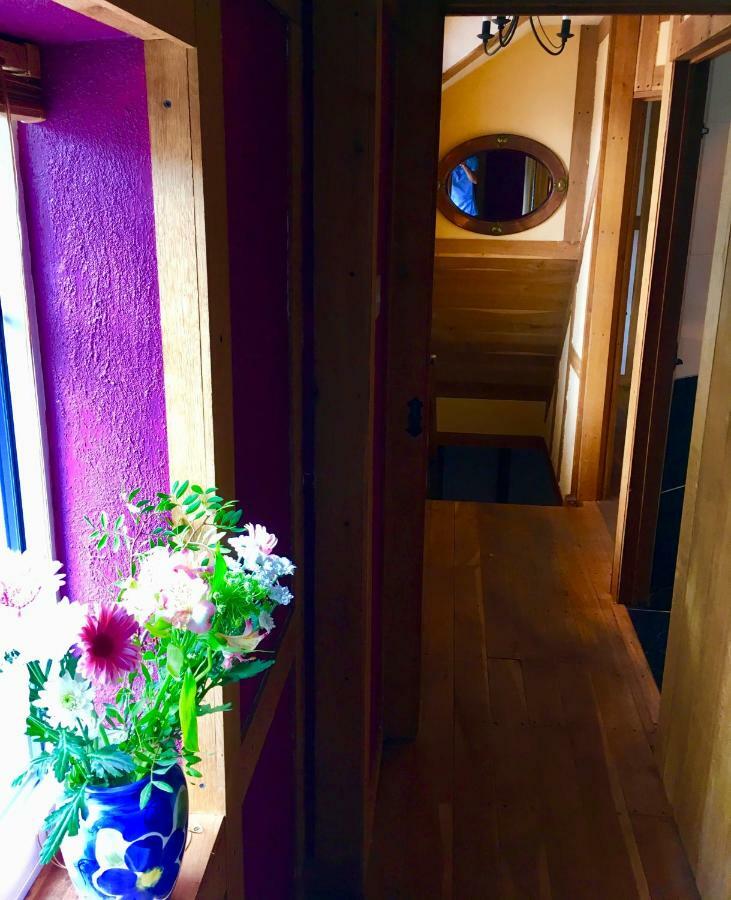 The Rabbit Hole Villa กลาสตันเบอรี ภายนอก รูปภาพ